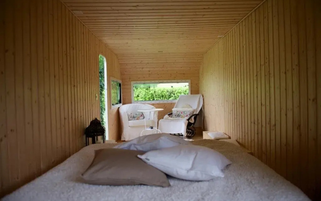 B&B Aurarossa