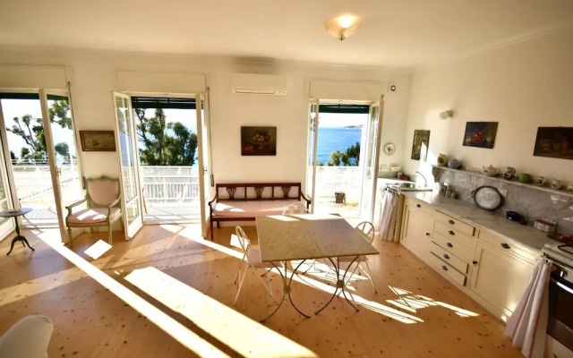 Panorama Apt in Ospedaletti by Wonderful Italy