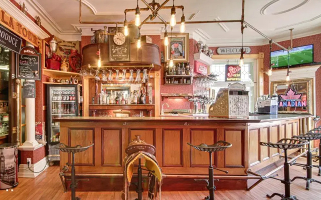 Gîte et Café-Bistro de la Tour