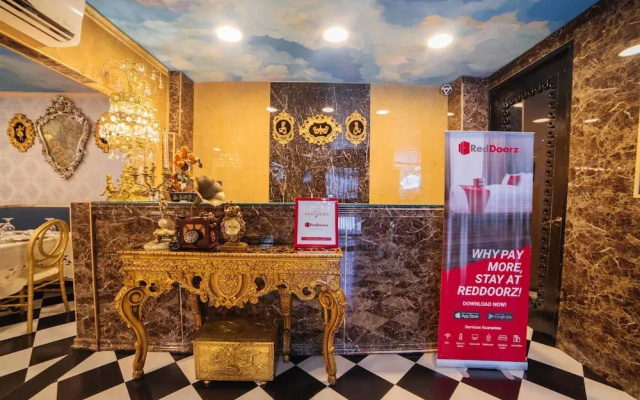 Bless Amare Boutique Hotel by RedDoorz