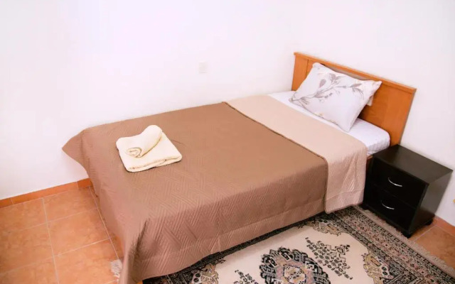Comfortable House with Warm Hospitality
