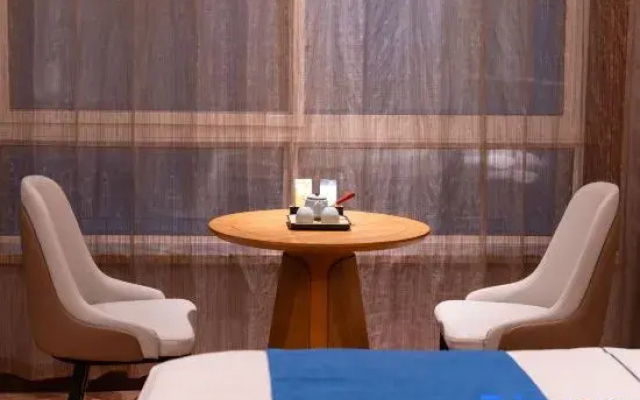 Yiyin Culture Hotel