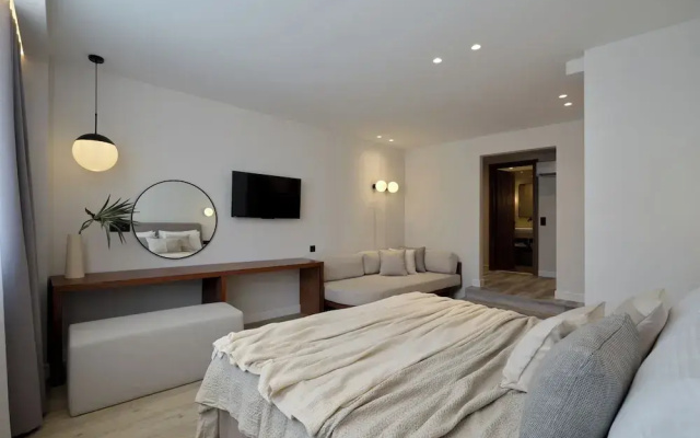 Haya Athens Loftie Suites