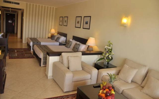 Fort Arabesque Resort, Spa & Villas