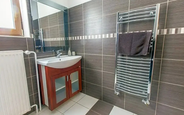Propaganda Chalet