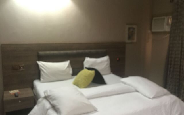 Nondon International Hotel комната для гостей