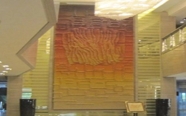 Xichang Minshan Hotel