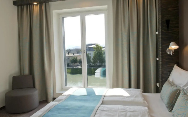 Motel One Salzburg-Mirabell