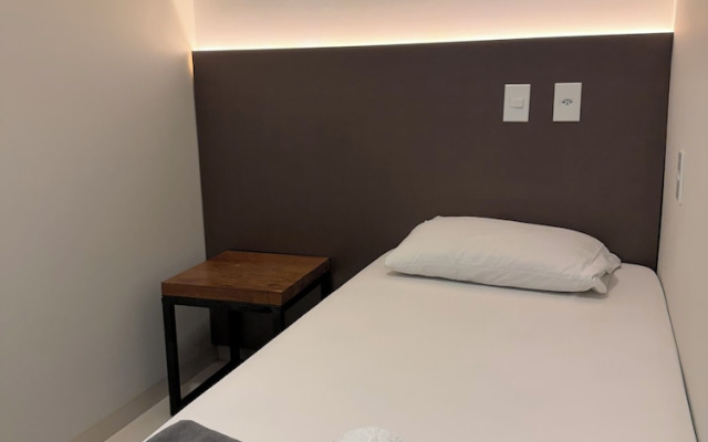 Cubo Hotel