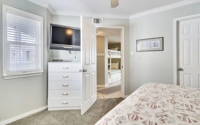 Seascape 2309 - 2 Br Condo