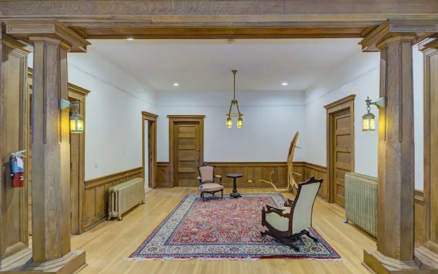 Oak Hall BnB