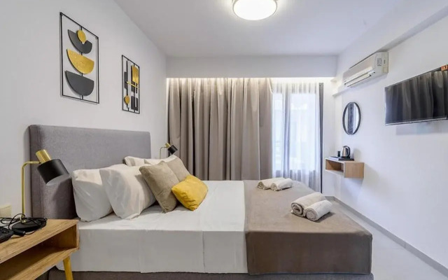Athina Inn