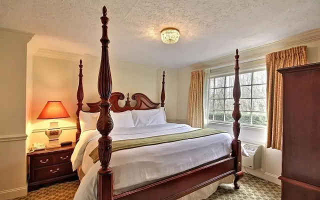 Dillard House