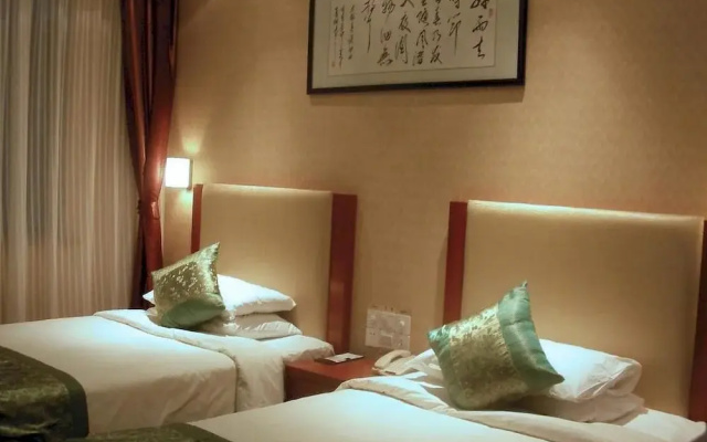 Fortune Hotel