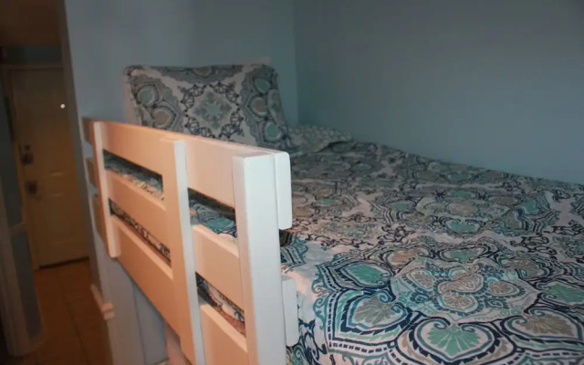Tidewater 803 - 1 Br Condo