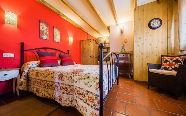 Apartamentos Rurales L´Abiseu