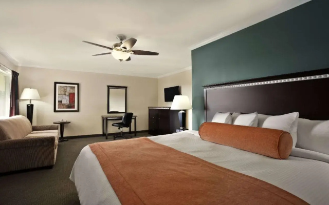 Quality Inn & Suites Santa Maria