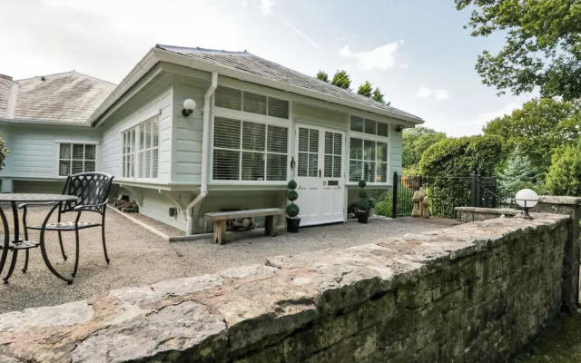 Woodland Lodge