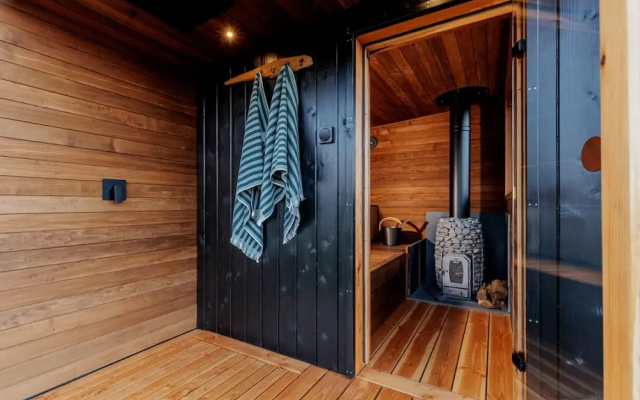 Lodge 18