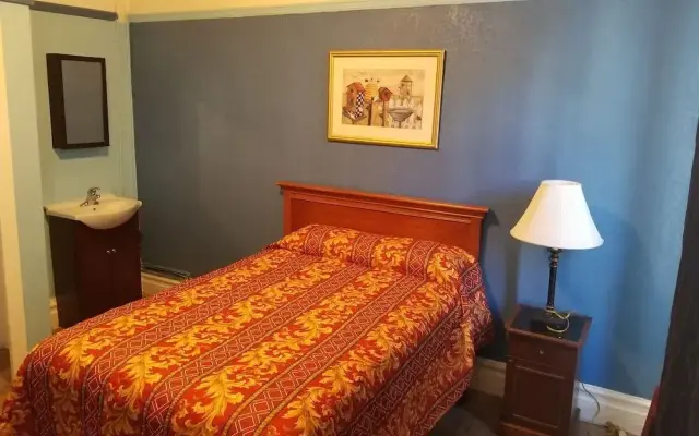 Page Hotel