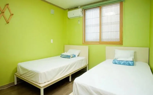 You&I Guesthouse