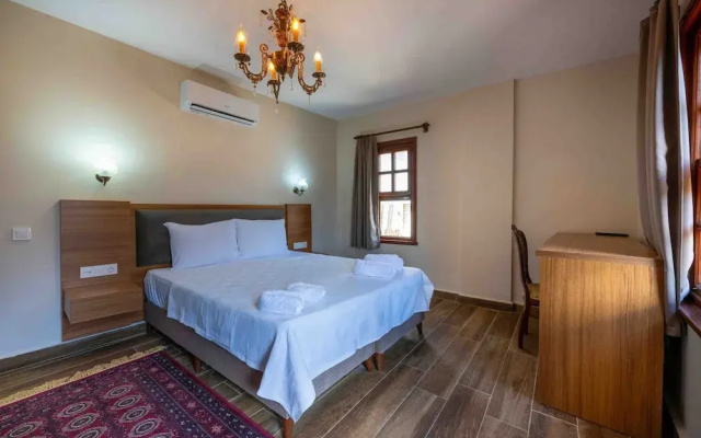 Lionas Hotel Kaleici