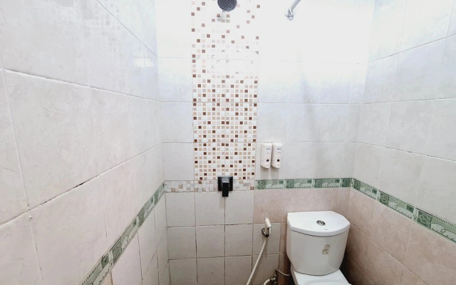 RedDoorz Syariah near Lippo Plaza Batu