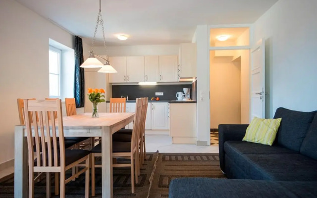 Apartment Bad Gastein Near Ski Slopes