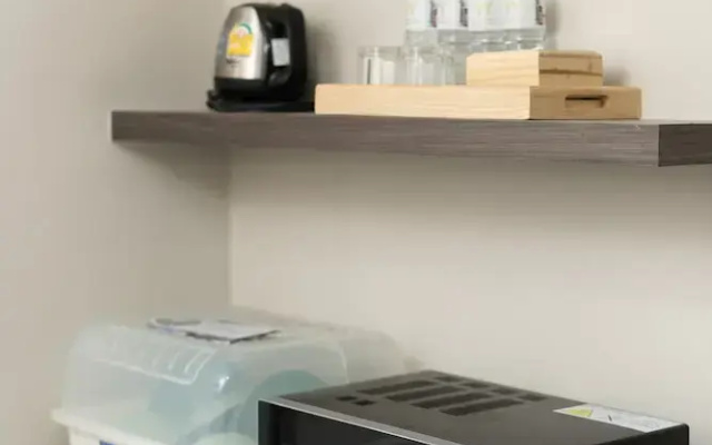 We resident Hotel