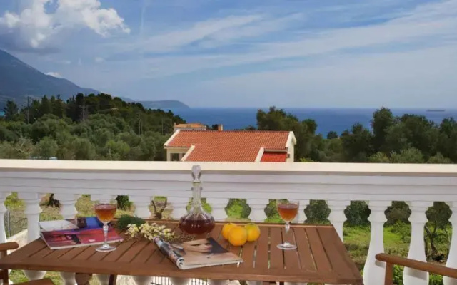 Lizas Villas