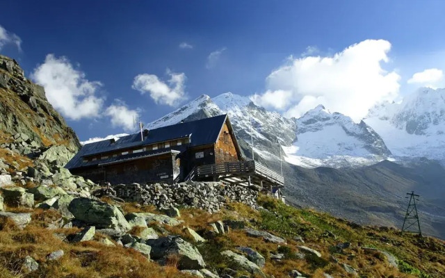 Apartment in Mayrhofen With Garden