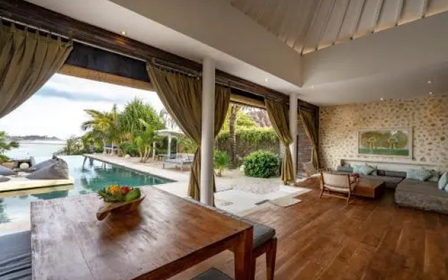 Private Oceanfront Villa Kingfisher - 20m Infinity Pool