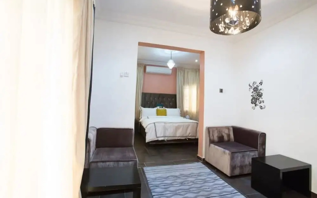 Manna and Quails Apartment