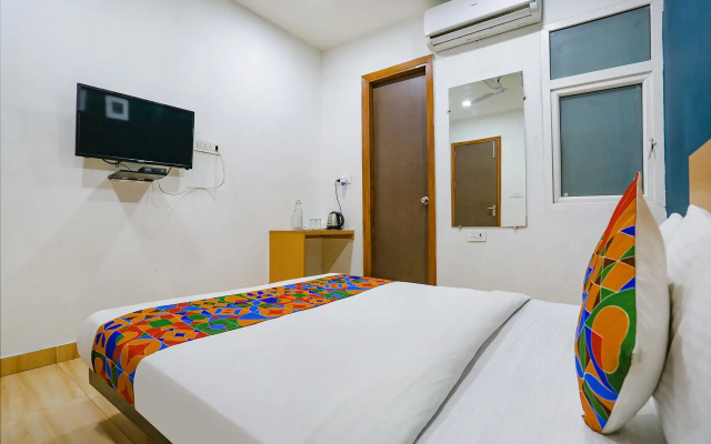 Hotel Silver Saffron Peeragarhi
