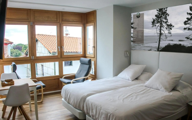Apartamentos Mundaka Surf Camp -Parking gratuito-