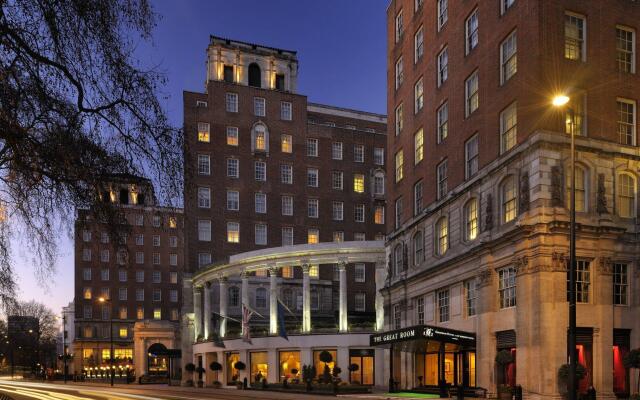 Отель JW Marriott Grosvenor House London вид на фасад