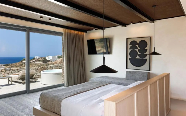Maximus Mykonos