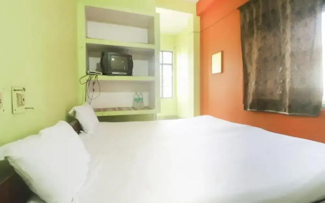 Samarpan Guest House by OYO Rooms