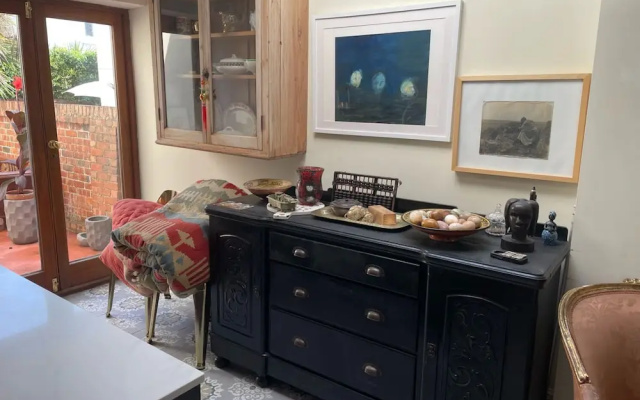 4 Bedroom House Near Seven Dials