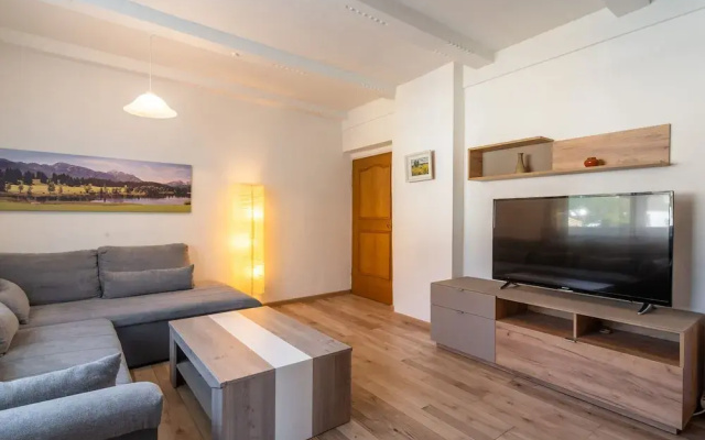 Cozy Apartment in Hopfgarten im Brixental With Parking