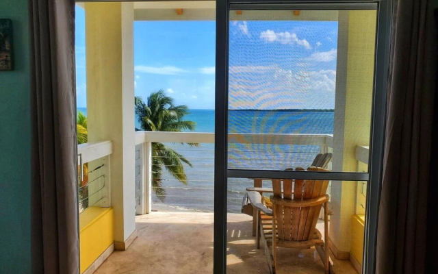Lucky Duck Villa - Huge Beachfront Pool and Pier