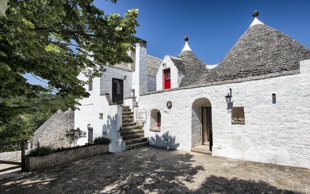 Отель Masseria Mazzalorsa Альберобелло вид на фасад
