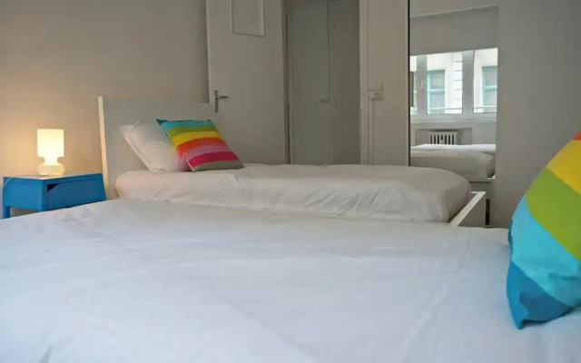 Little Suite - Lazare