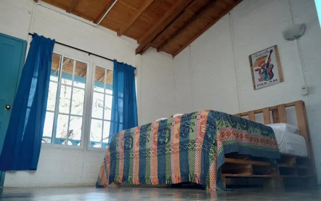 Casa Marinamar Hostel