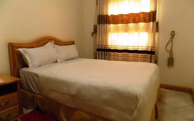 Capricon Executive Hotel