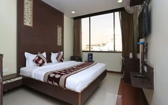 Hotel Corbiz Tower by OYO Rooms