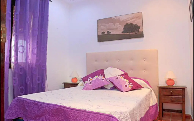 Acogedor chalet con piscina