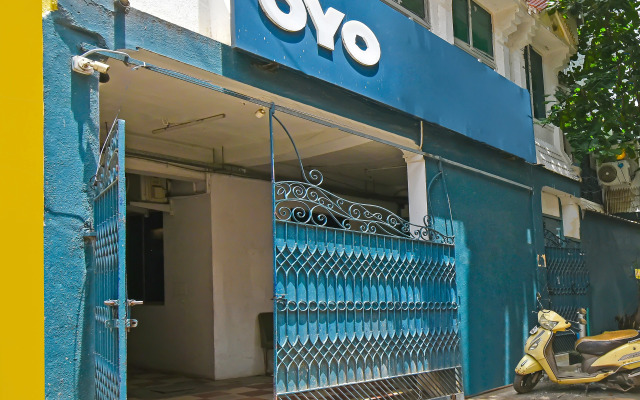 Hotel O Grand Residency Near Kasi Talkies