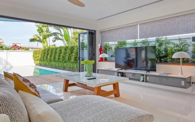 Trendy Modern Chic Villa Samakki Garden