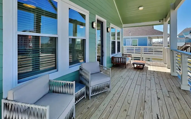 Pointe of View by Ryson Vacation Rentals